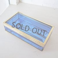 青いガラスの宝石箱