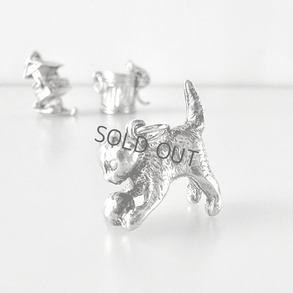 画像1: ボールで遊ぶ猫のシルバーチャーム