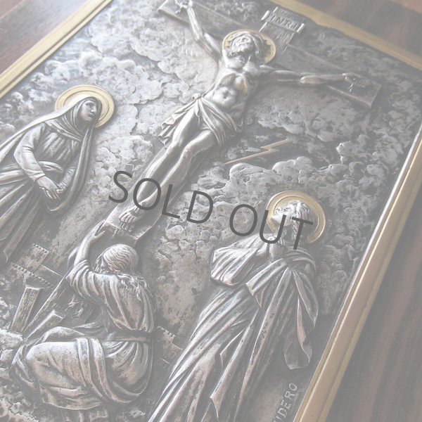 画像1: キリストの磔刑図の大きな盾（Escudero）