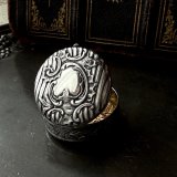 画像: アール・ヌーヴォーの銀製ミニケース