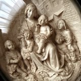 画像: 聖母マリアと子供達のガラスドームフレーム