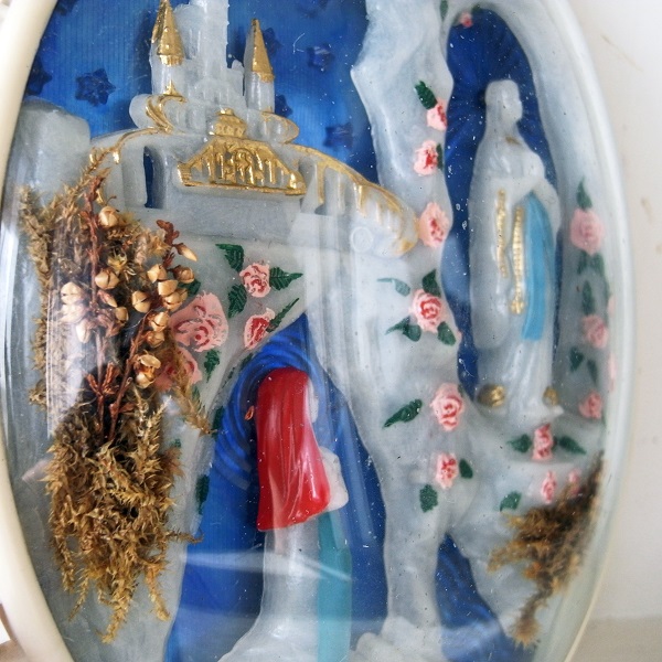 画像: ルルドの聖母のガラスドームフレーム