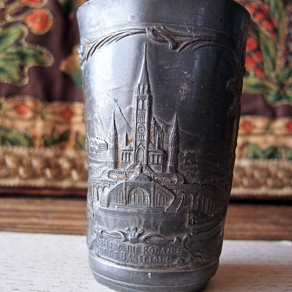 画像: ルルドの聖母の錫製カップ