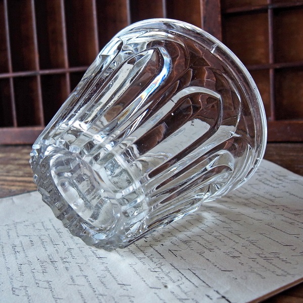 画像: アンティークガラスのジャムポット