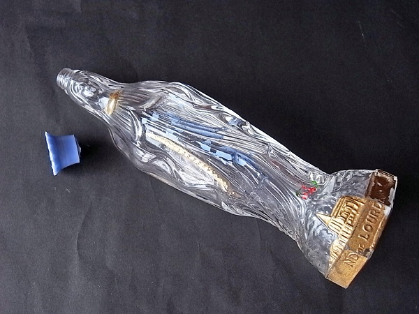 画像: ルルドの聖母のガラスの聖水瓶