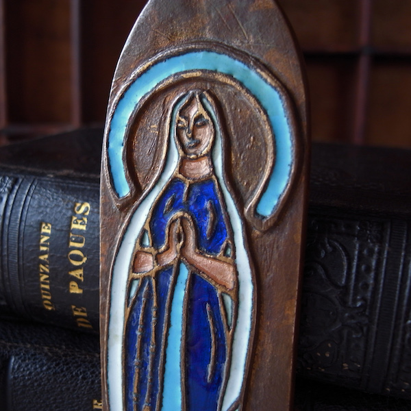 画像: エナメル彩色の聖母のメダイ