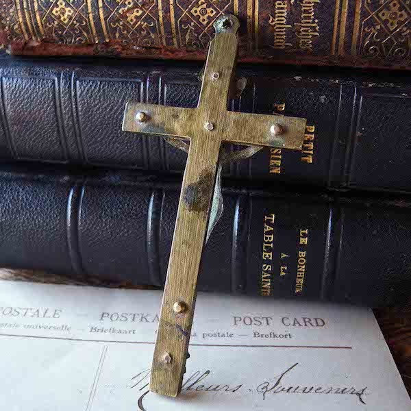 画像: ドクロ付きの十字架（19世紀）