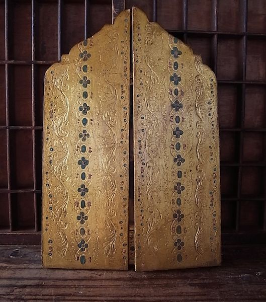 画像: よきすすめの聖母の扉付き祭壇