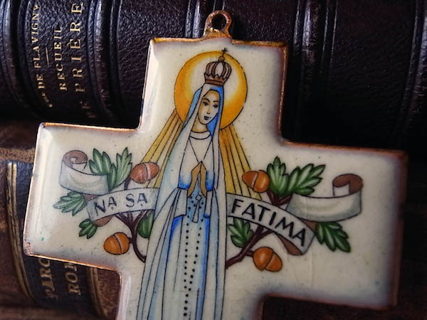 画像: ファティマの聖母のクロス