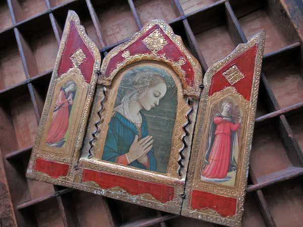 画像: 聖母と二天使の扉付き祭壇（フィリッポ・リッピ）