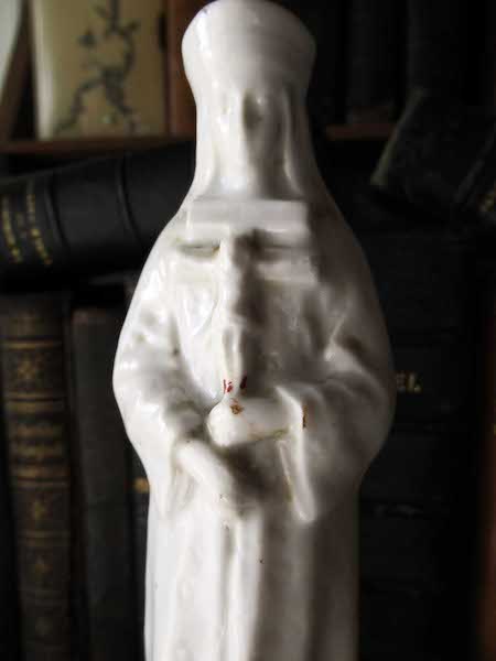 画像: Pontmainの白磁の聖母像