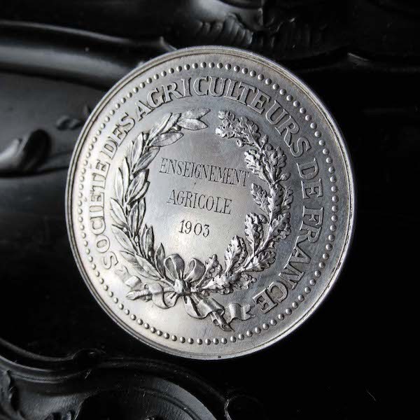 画像: 1903年のシルバー製記念メダル