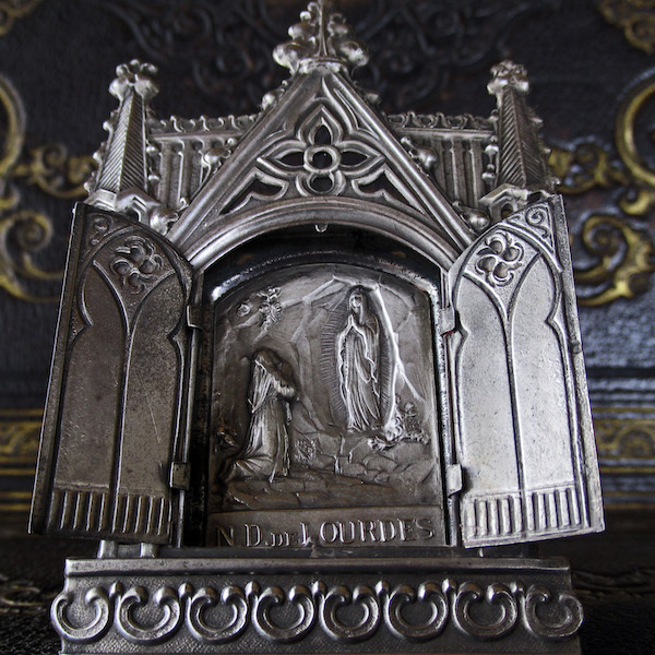 画像: ルルドの聖母マリアの扉付き祭壇