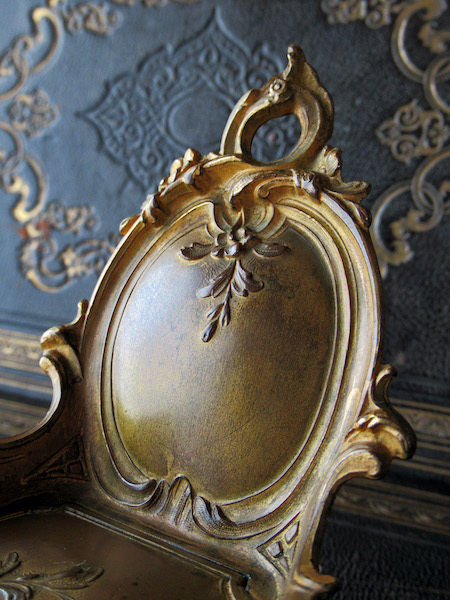 画像: アール・ヌーヴォーの椅子の宝石箱
