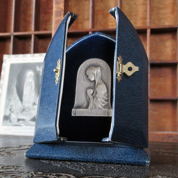 画像: 聖母マリアの扉付き祭壇（1920年）