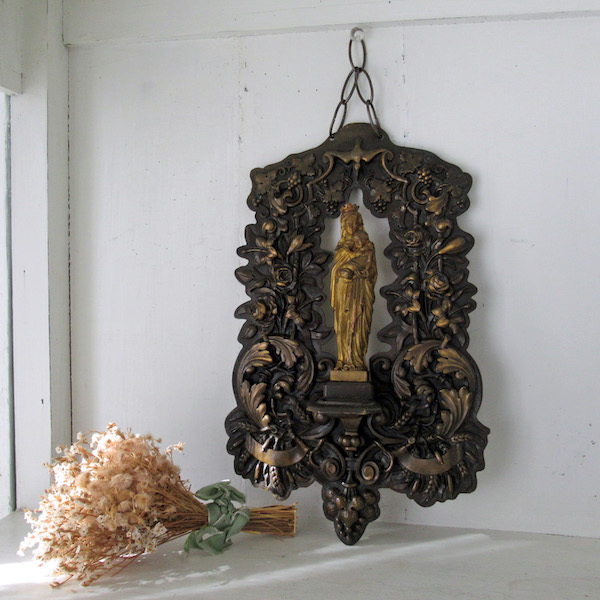 画像: 美しいブロンズ装飾の聖母子の壁掛け