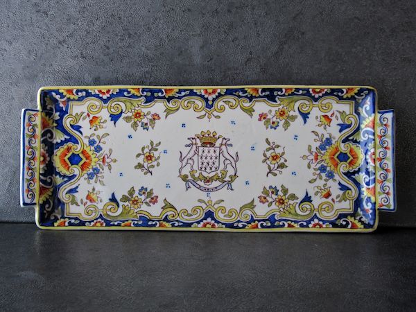 画像: ブルターニュの紋章の大きな絵皿