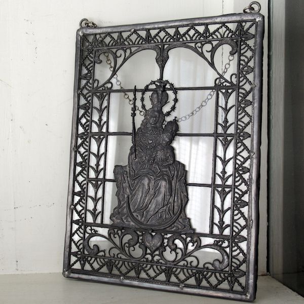 画像: ステンドグラスのような聖母子の壁掛けb